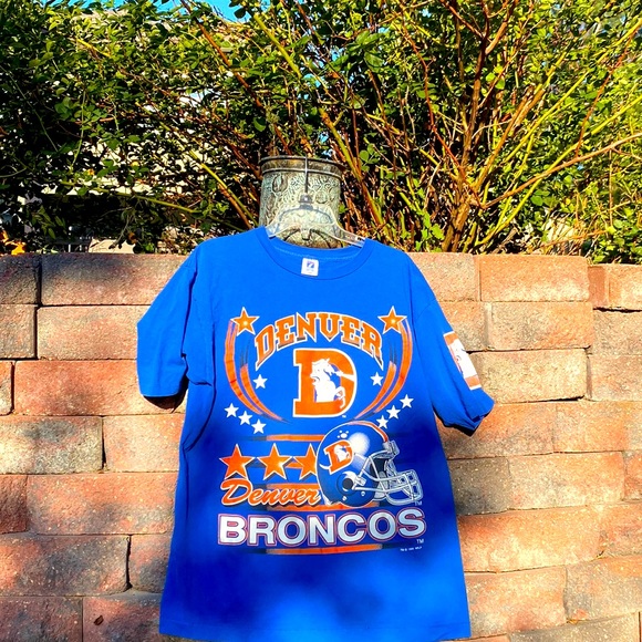 LOGO 7 Other - Vintage Denver Broncos T-shirt